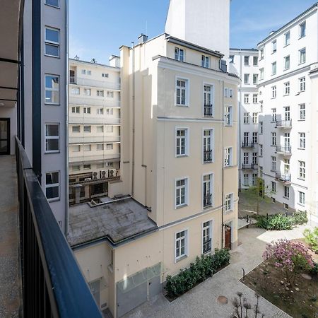 Piekna 2-Bedroom Apartment Warsawa Bagian luar foto