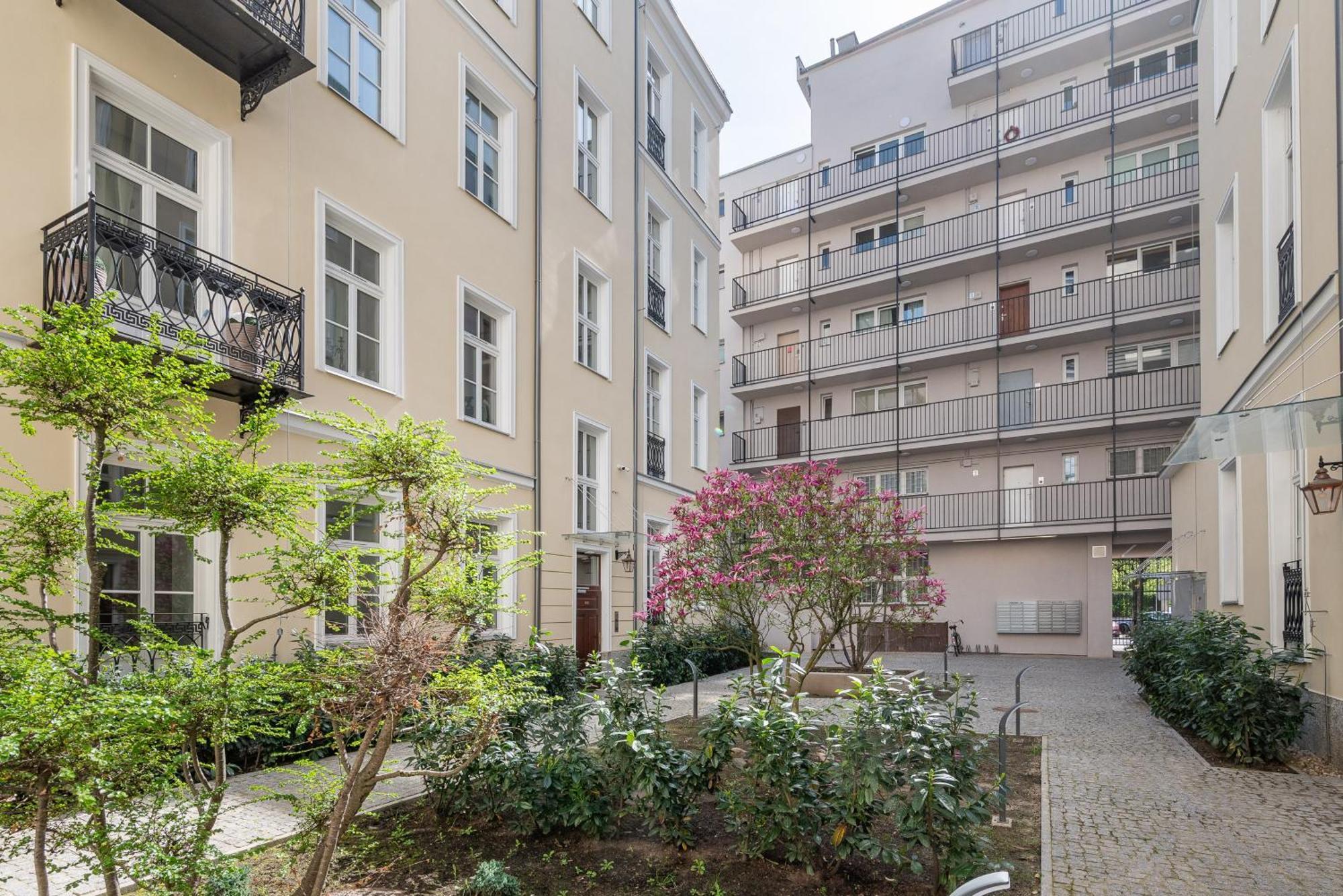 Piekna 2-Bedroom Apartment Warsawa Bagian luar foto
